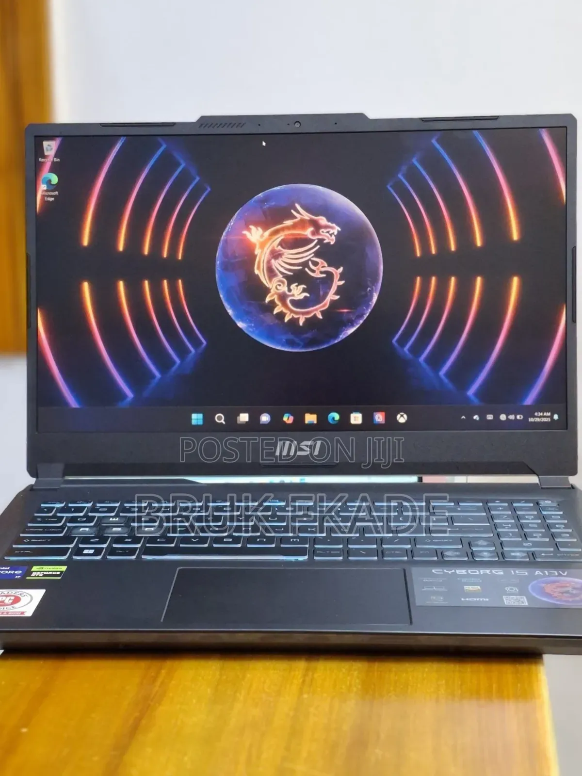New Laptop MSI CR400 16GB Intel Core I7 SSD 512GB