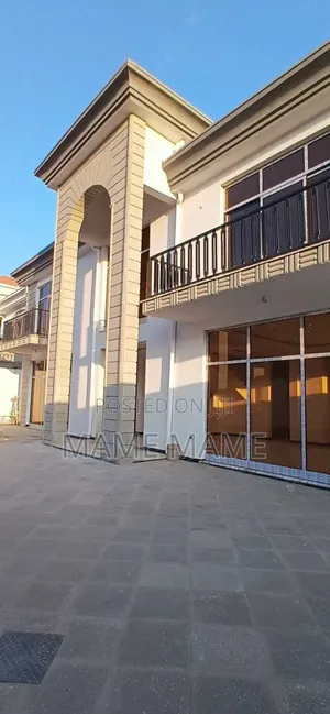 7bdrm House in Tafo, Bole for sale