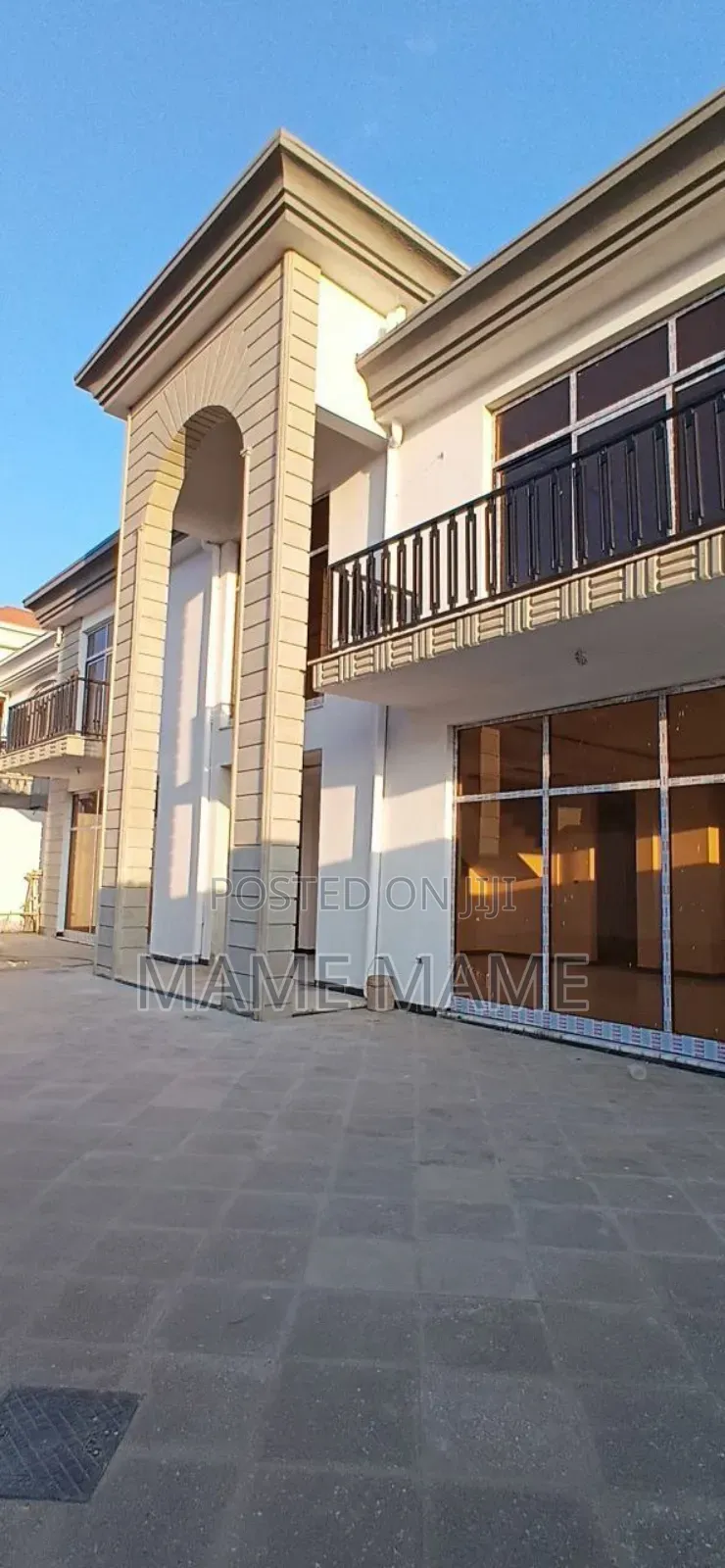 7bdrm House in Tafo, Bole for sale