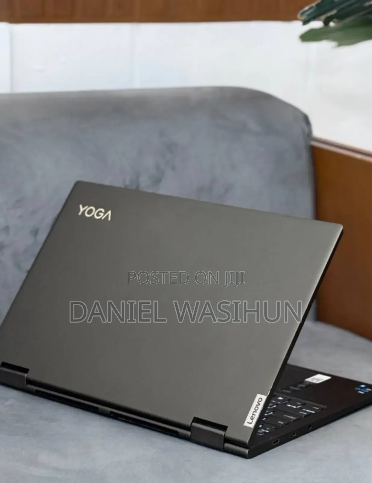 New Laptop Lenovo Yoga 7i 12GB Intel Core I7 SSD 512GB