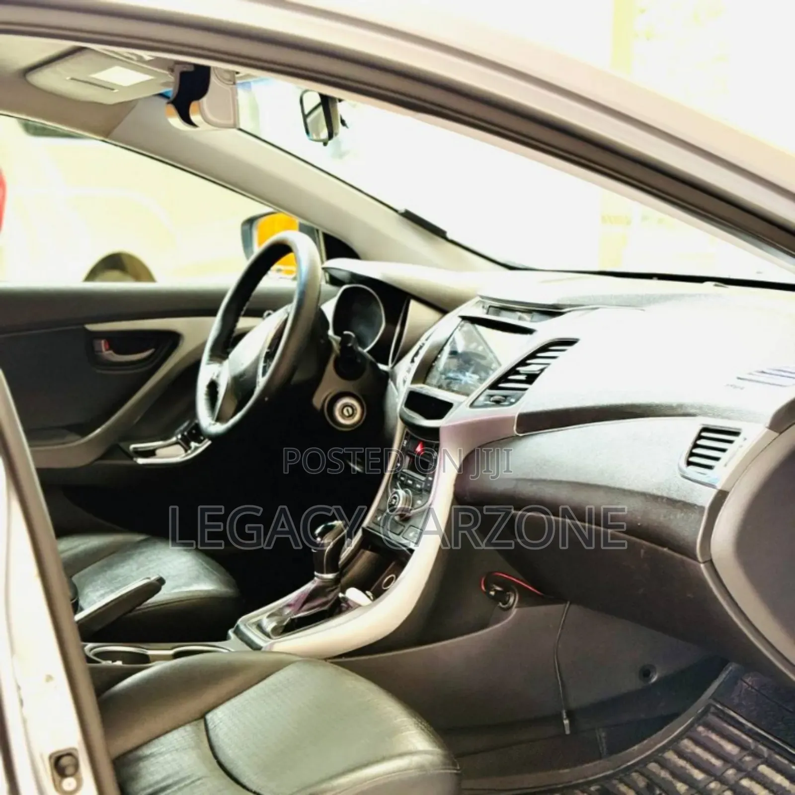 Hyundai Avante 2015 Silver