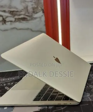 New Laptop Apple MacBook Pro 2016 8GB Intel Core I5 SSD 256GB