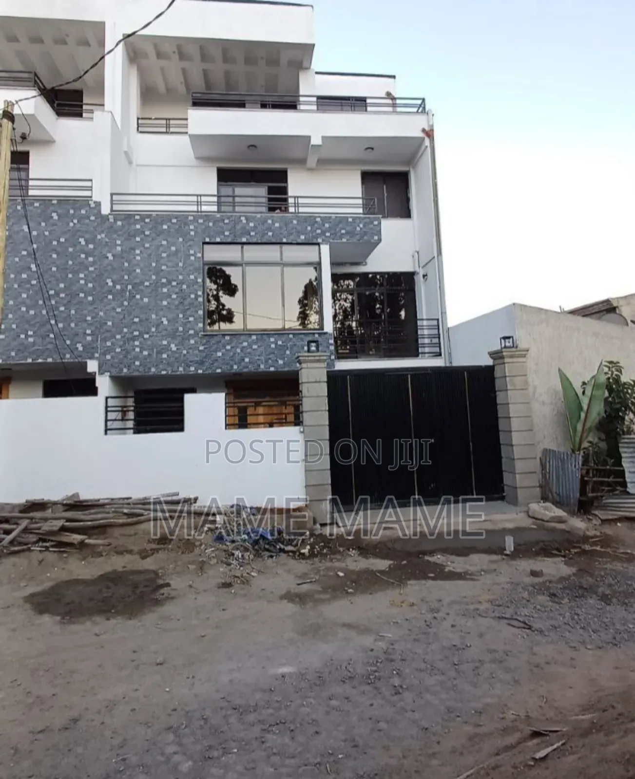 6bdrm House in Addis Abeba, Bole for sale