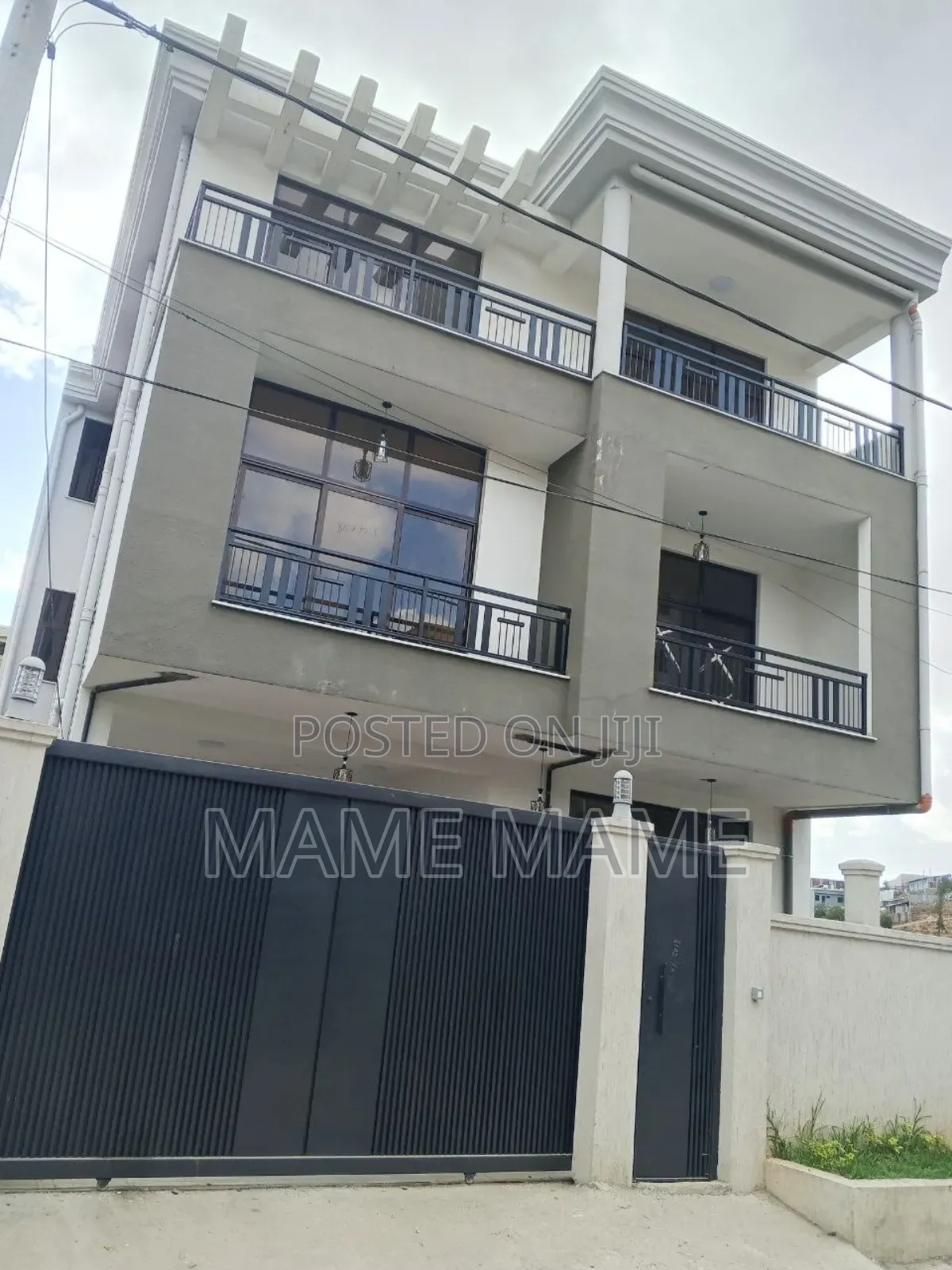 6bdrm House in Addis Abeba, Bole for sale
