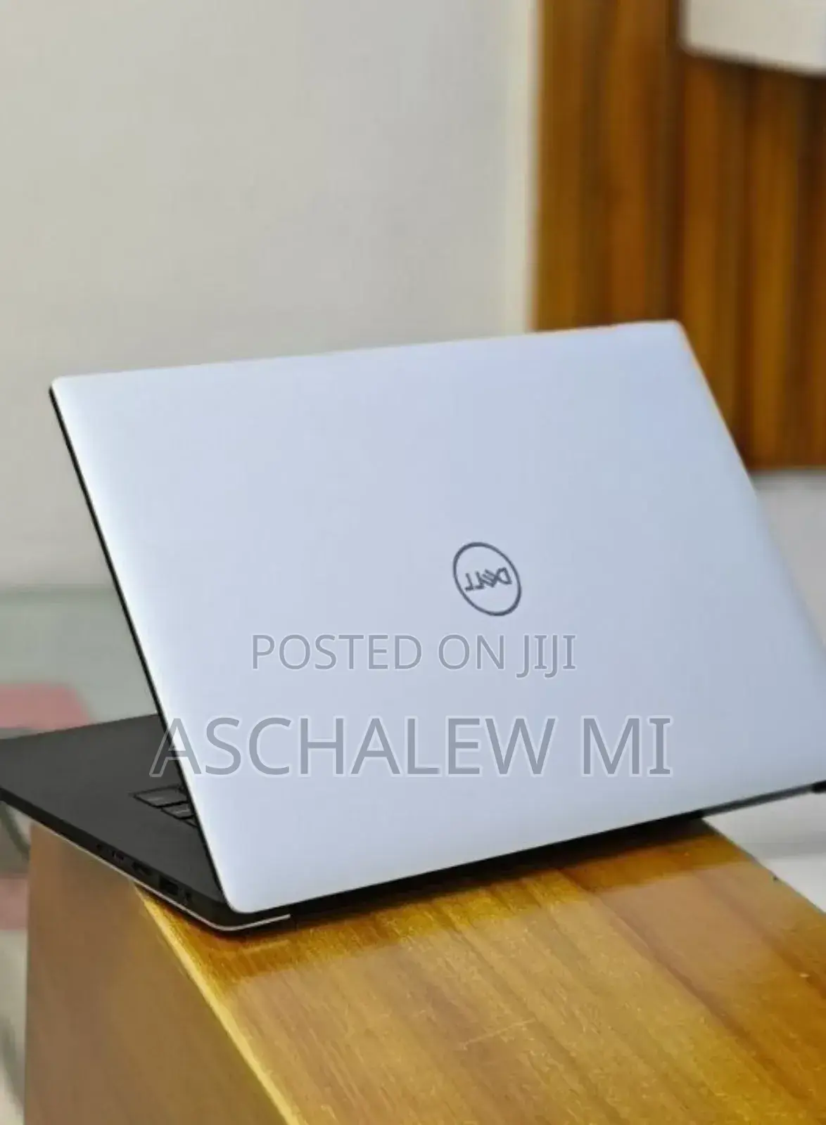 New Laptop Dell XPS 15 16GB Intel Core I9 SSD 512GB