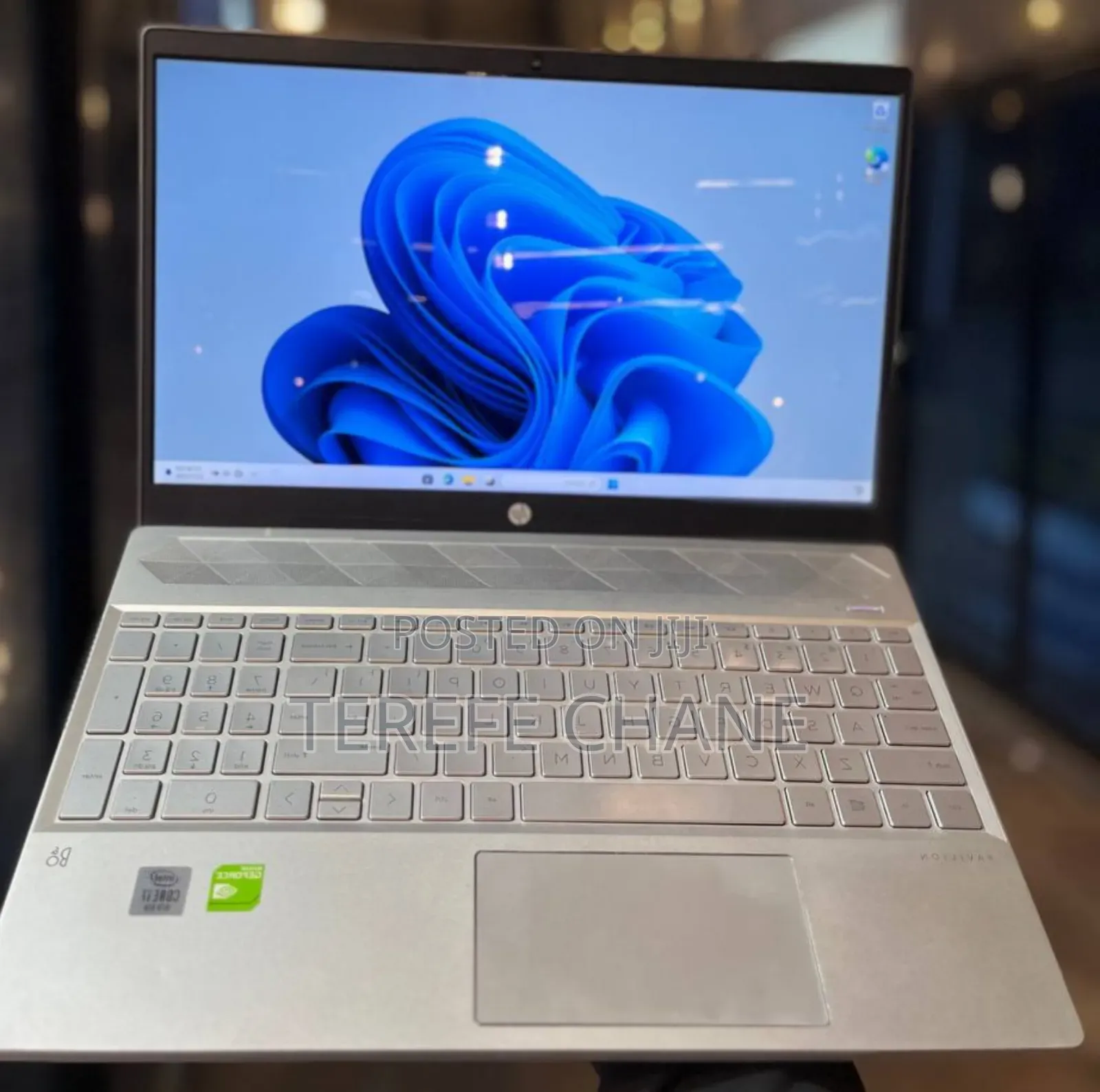 New Laptop HP Pavilion 15 8GB Intel Core I7 SSD 512GB