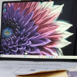 New Laptop Lenovo 16GB Intel Core Ultra 7 SSD 1T