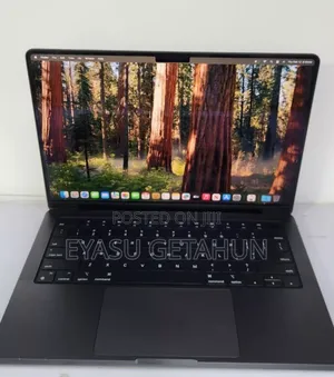 New Laptop Apple MacBook Pro 2024 M4 14-Inch 16GB Apple M4 SSD 512GB