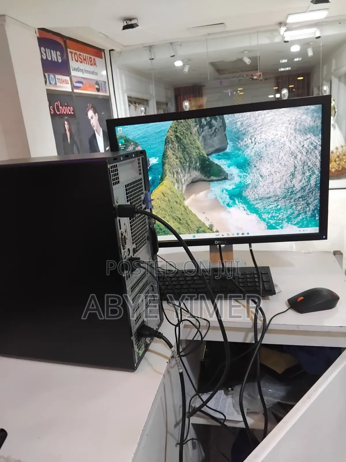 New Desktop Computer Dell Optiplex 7090 32GB Intel Core I7 HDD 1T