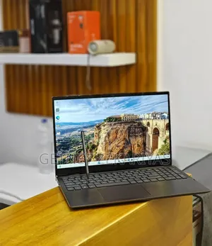 New Laptop Dell Inspiron 15 16GB Intel Core I7 SSD 512GB