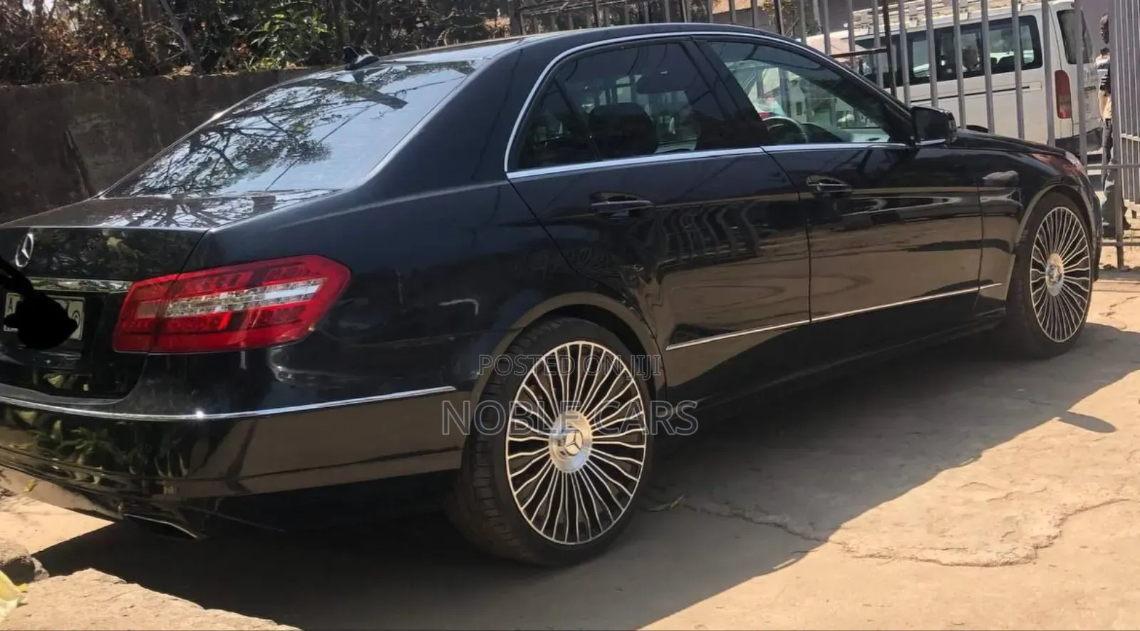 Mercedes-Benz E200 2012 Matt Black