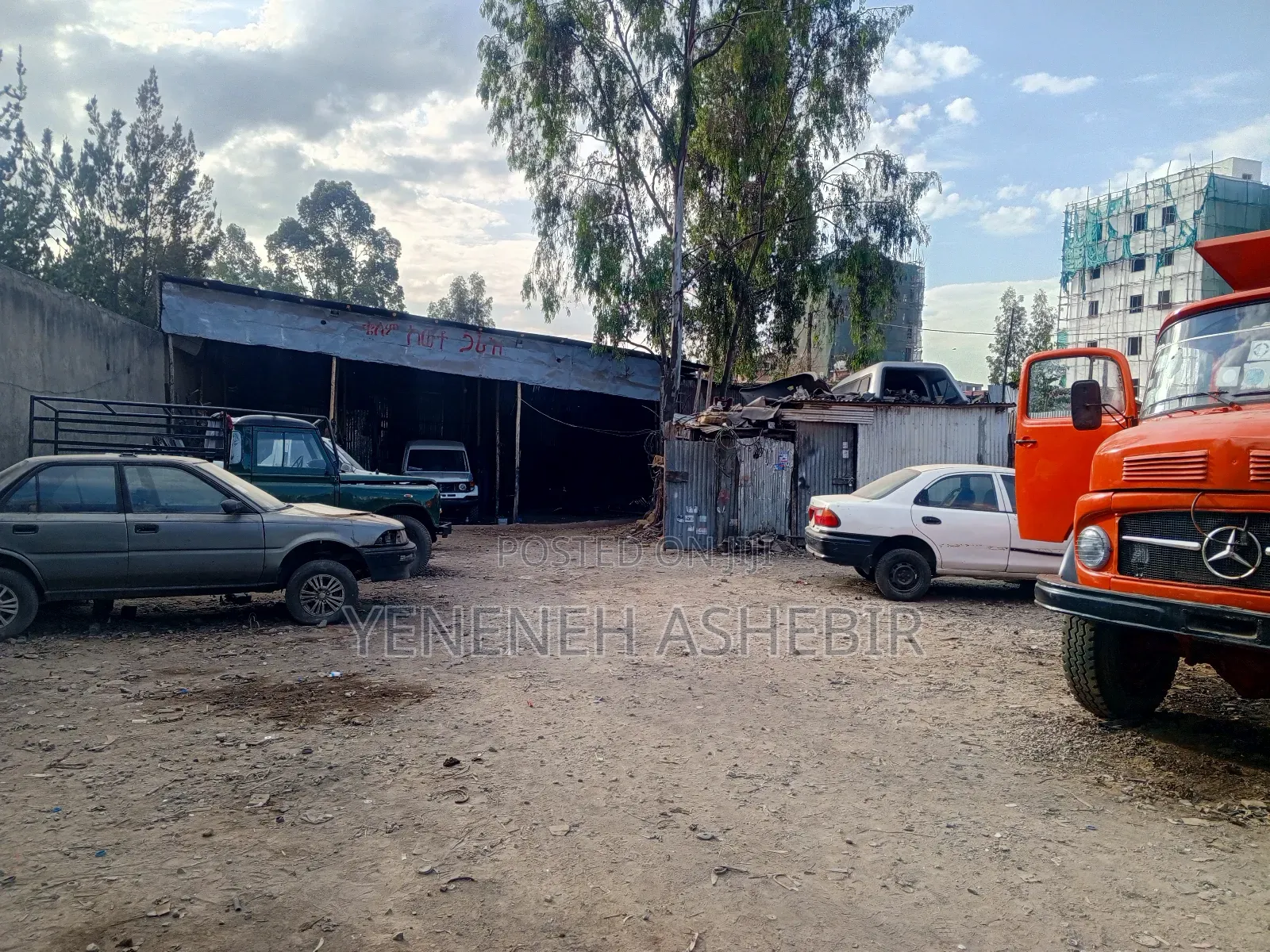 Auto Garage