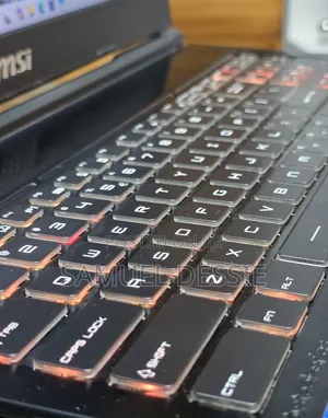 New Laptop MSI 16GB Intel Core I7 SSD 512GB