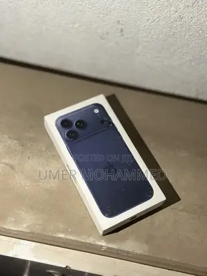 New Apple iPhone 17 Pro Max 256 GB Blue