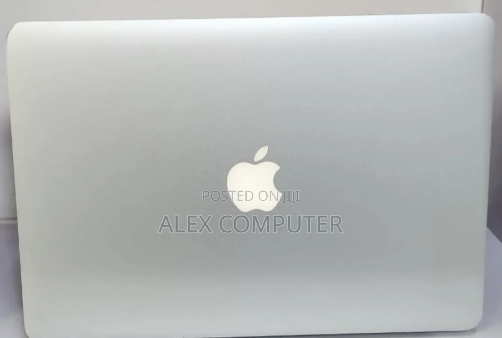 New Laptop Apple MacBook Air 2017 8GB Intel Core I5 SSD 256GB
