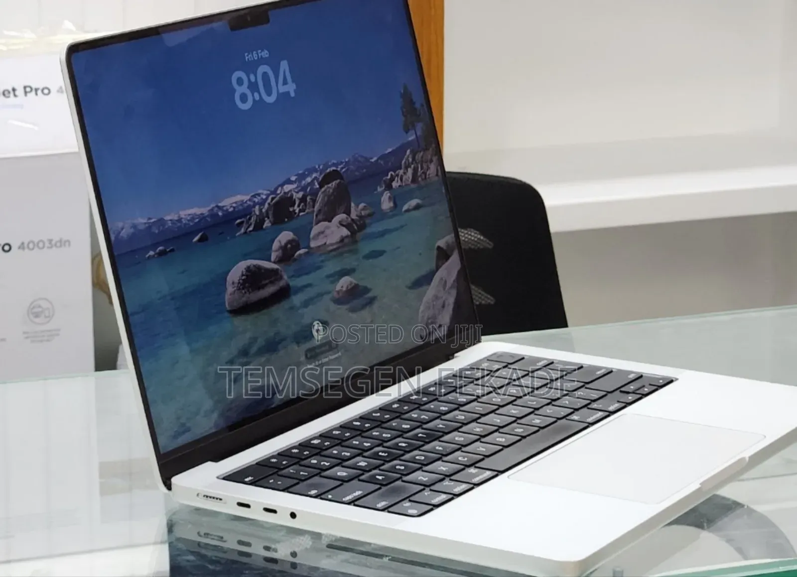 New Laptop Apple MacBook Pro M1 16GB Apple M1 Pro SSD 512GB