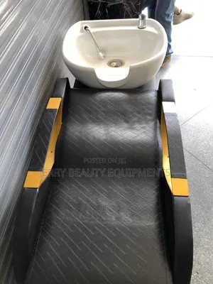 High-quality Ceramic Hair Wash Basin With Recliner