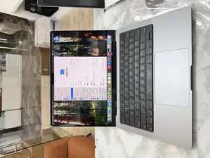 New Apple MacBook Pro M1 16GB Qualcomm Snapdragon X Plus SSD 512GB