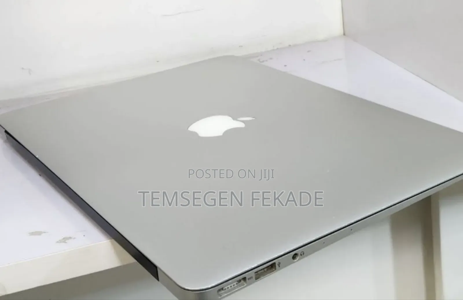 New Laptop Apple MacBook Air 2017 8GB Intel Core I5 SSD 256GB
