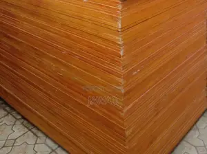 Yellow Plywood Gread 1