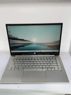 New Laptop HP Pavilion 14 8GB Intel Core I3 SSD 256GB