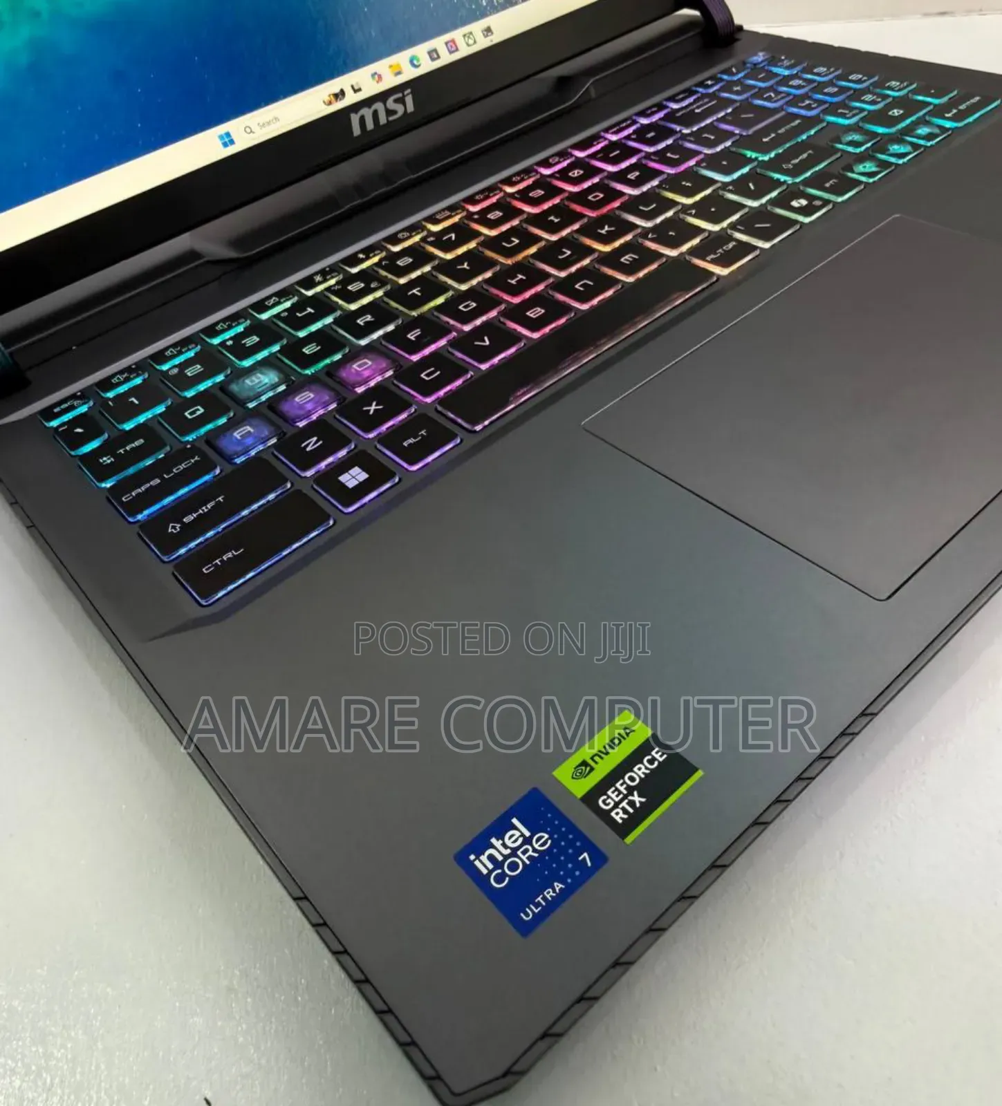 New Laptop MSI Vector 16 HX AI A2XWIG 32GB Intel Core Ultra 7 SSD 512GB