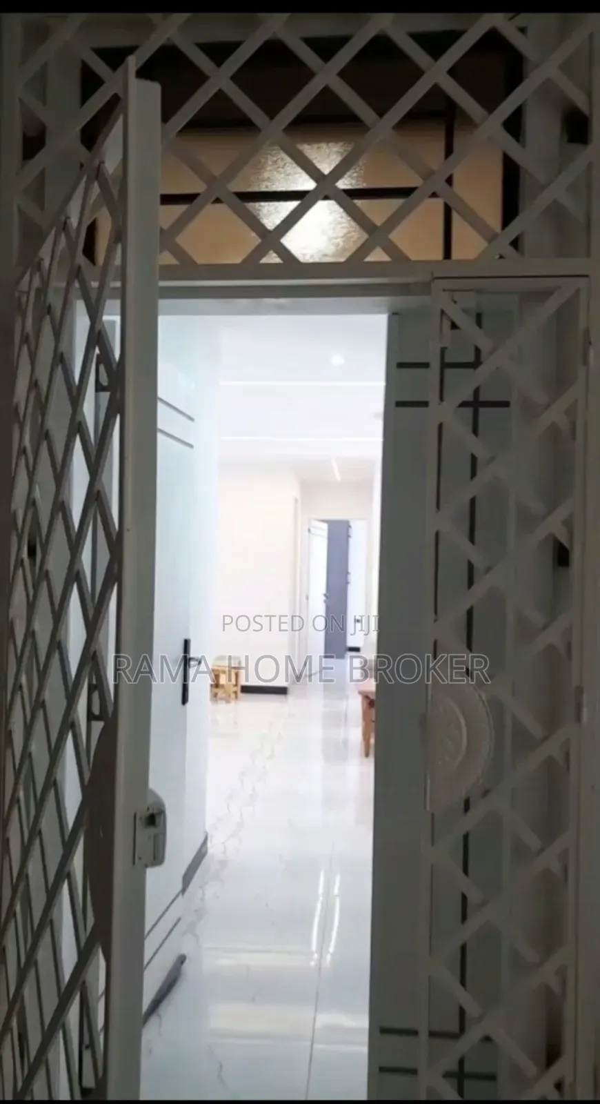 Furnished 2bdrm Condo in አያት በሻሌ ኮንዶሚኒየም, Yeka for sale