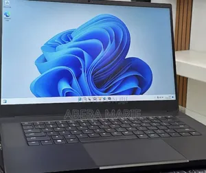 New Laptop Razer Blade 16GB Intel Core i7 SSD 512GB