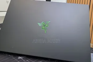 New Laptop Razer Blade 16GB Intel Core i7 SSD 512GB