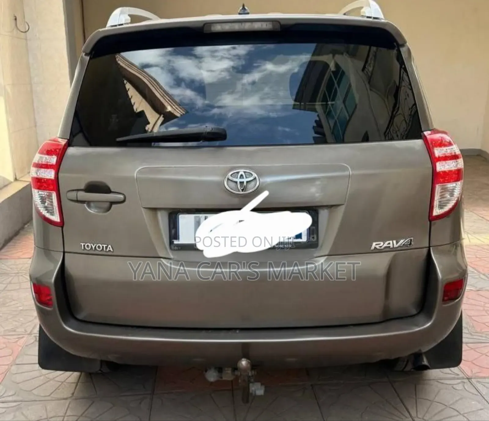 Toyota RAV4 2011 Gray