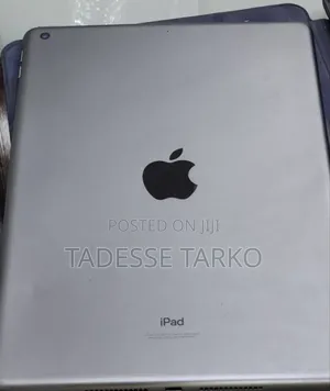 New Apple iPad (2025) 64 GB Silver