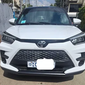 Toyota Raize 2022 White