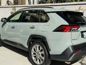 Toyota RAV4 Hybrid 2023 Teal