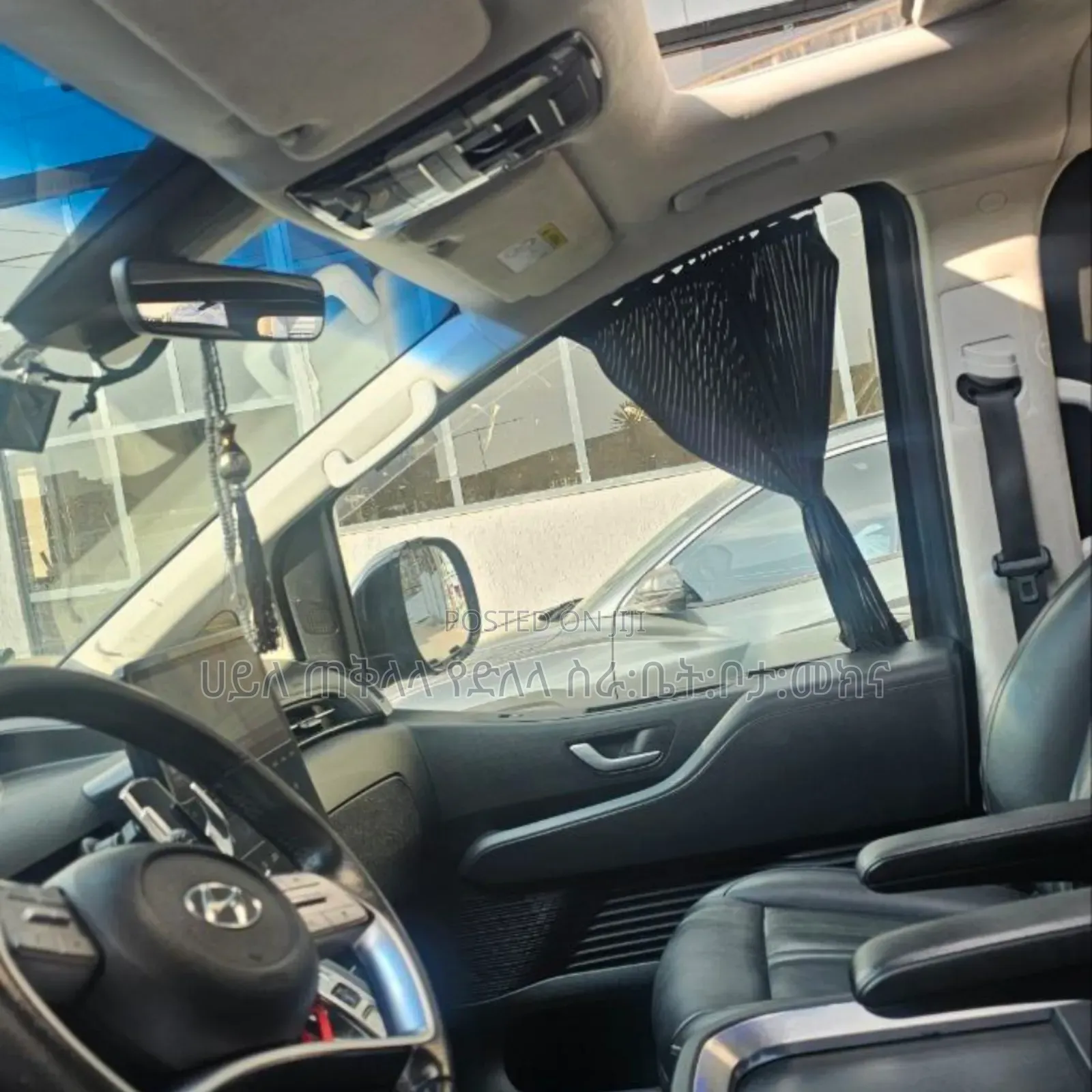 Hyundai Staria 2023 Black