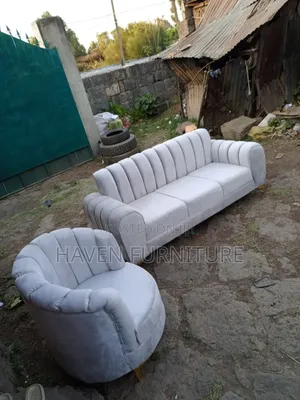 Hilton Sofa