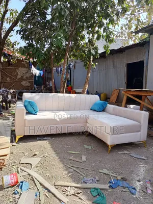 Wealthy Sofa