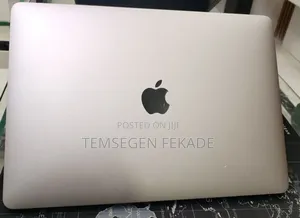 New Laptop Apple MacBook Pro 2020 M1 8GB Apple M1 Pro SSD 256GB