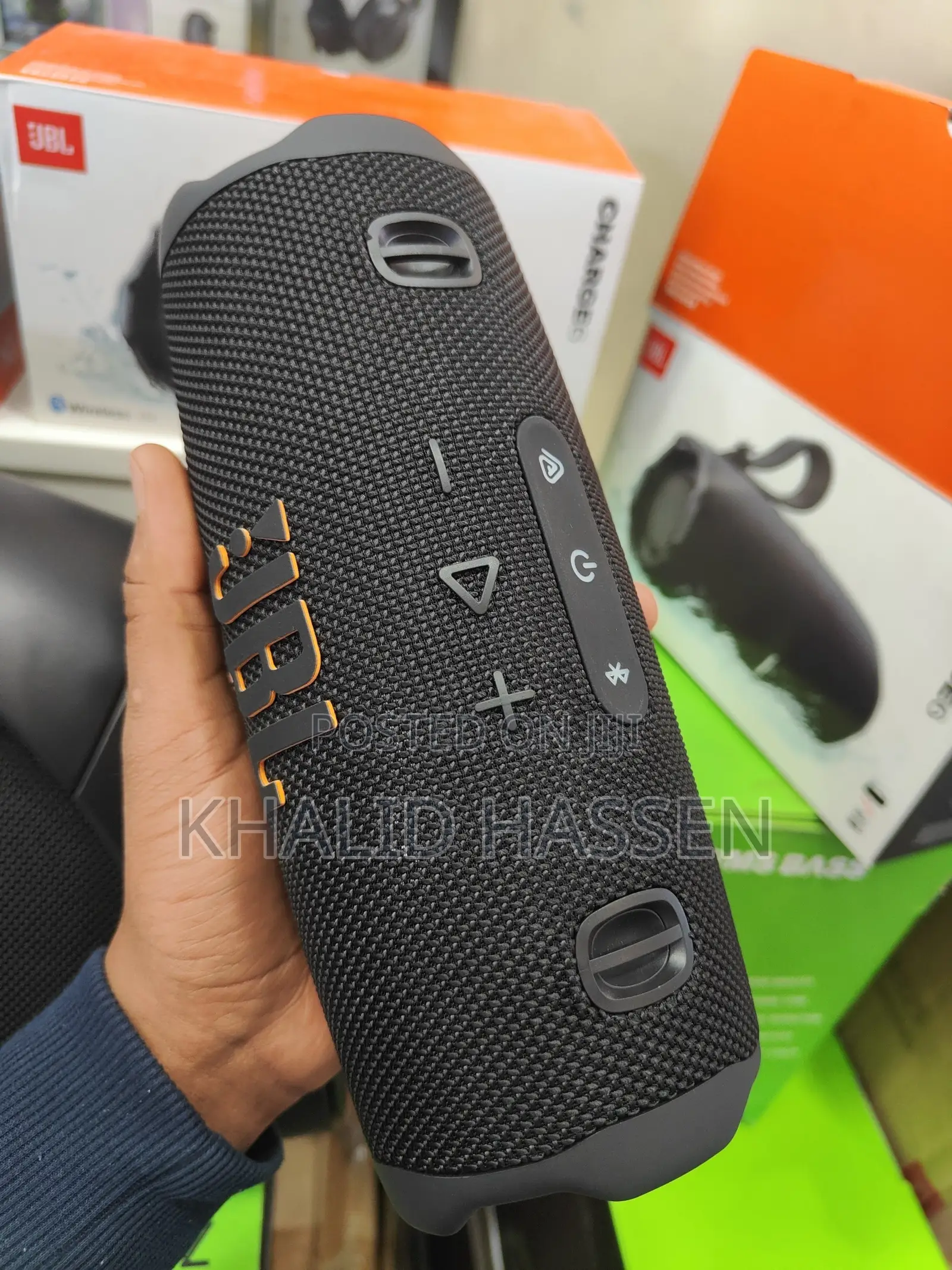 JBL Charge 6