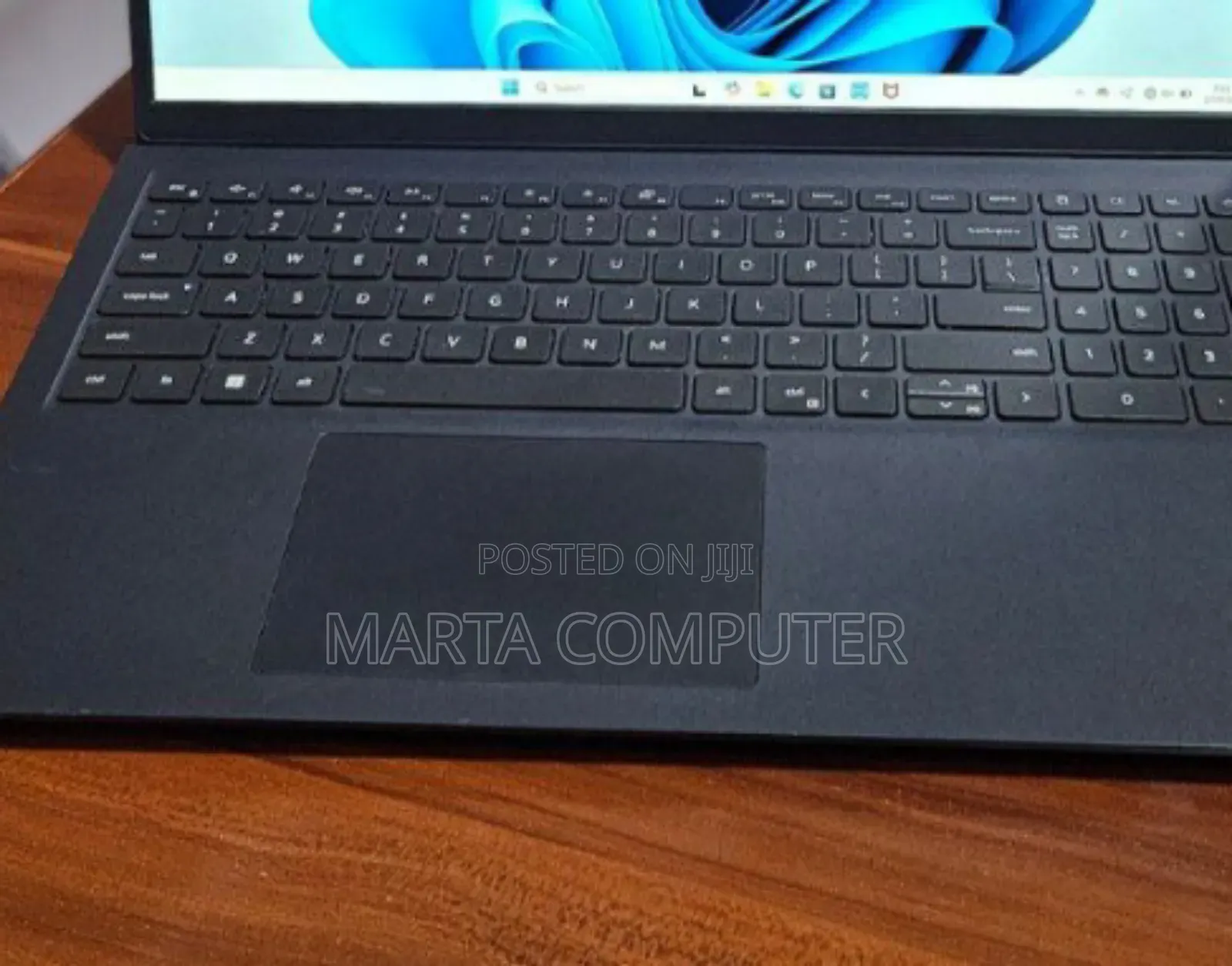 New Laptop Dell Inspiron 15 16GB AMD Ryzen 7 SSD 512GB