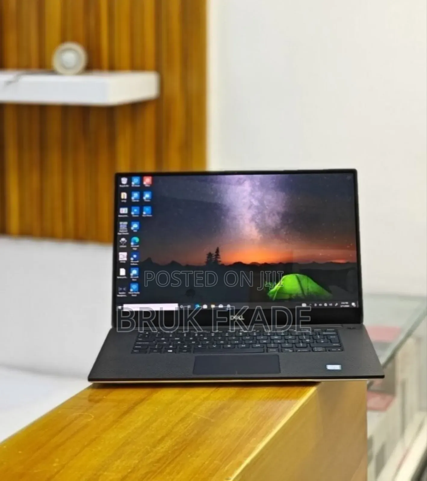 New Laptop Dell XPS 15 16GB Intel Core i9 SSD 512GB