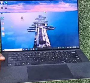 New Laptop Dell XPS 15 16GB Intel Core i7 SSD 512GB