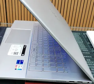 New Laptop HP Envy 15 16GB Intel Core i7 SSD 512GB