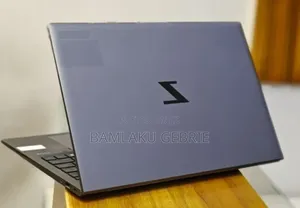 New Laptop HP ZBook Firefly 15 G7 16GB Intel Core i7 SSD 512GB