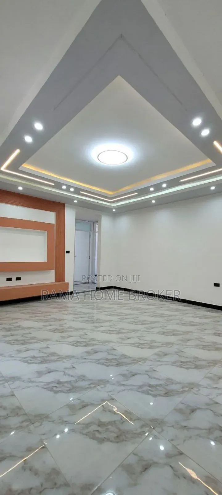 Furnished 3bdrm Condo in አያት 49 40/60 ኮንዶሚኒየም, Yeka for sale
