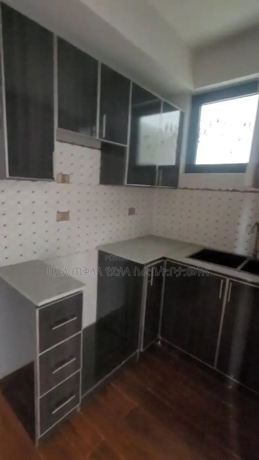 Furnished 3bdrm Apartment in Nohi Real State, Yeka for sale