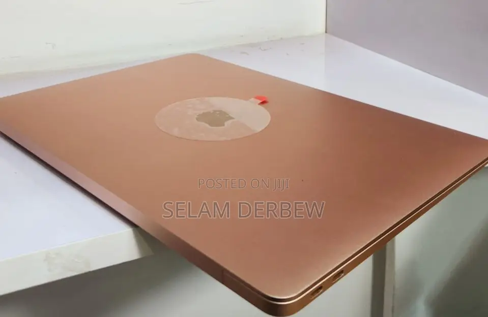 New Laptop Apple MacBook Air 2020 M1 8GB Apple M1 SSD 256GB