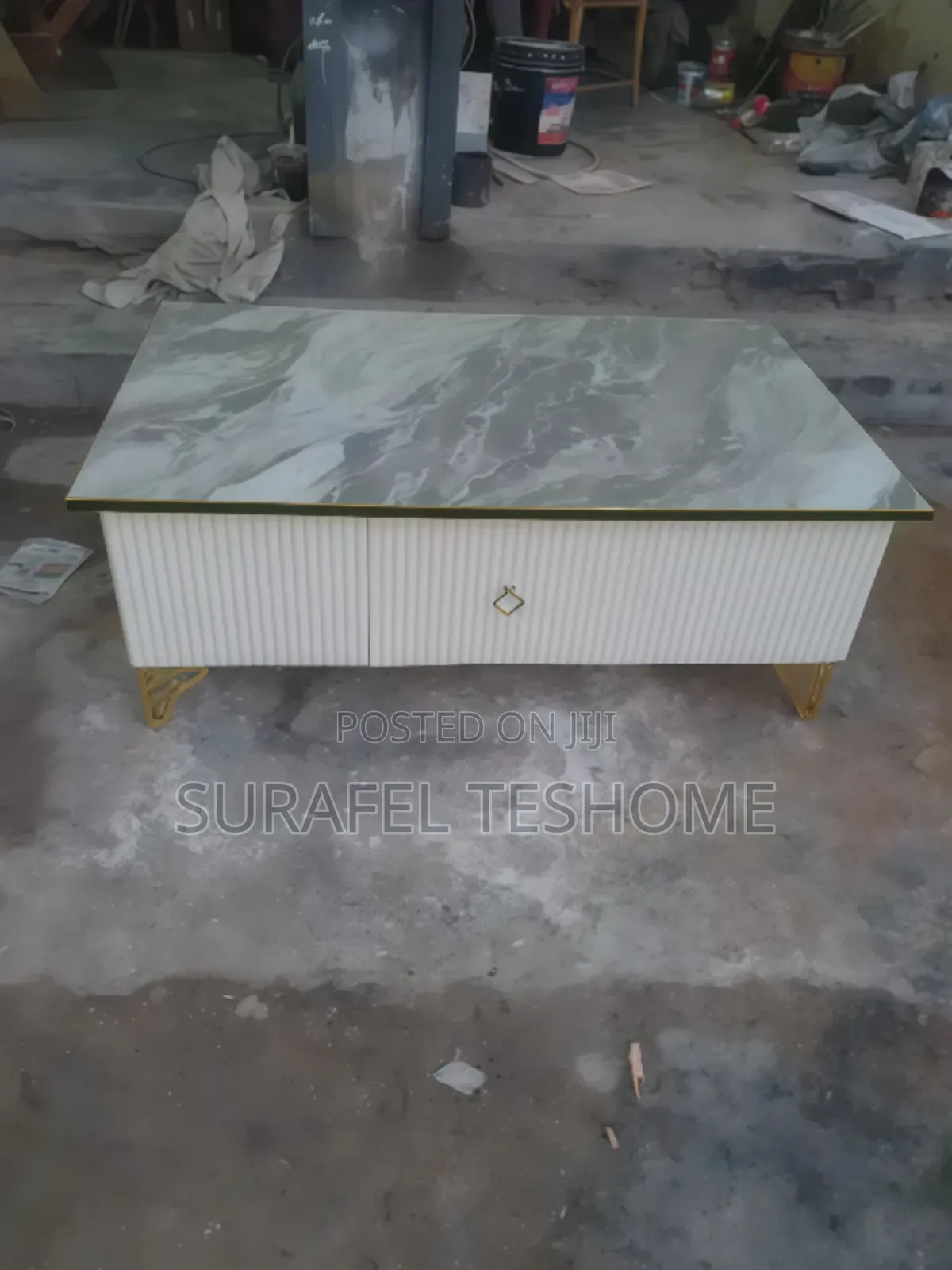 ዘመናዊ ሴንተር ጠረጴዛዎች | Epoxy-Made Center Tables
