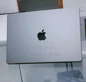New Laptop Apple MacBook Pro M1 16GB Apple M1 Pro SSD 1T
