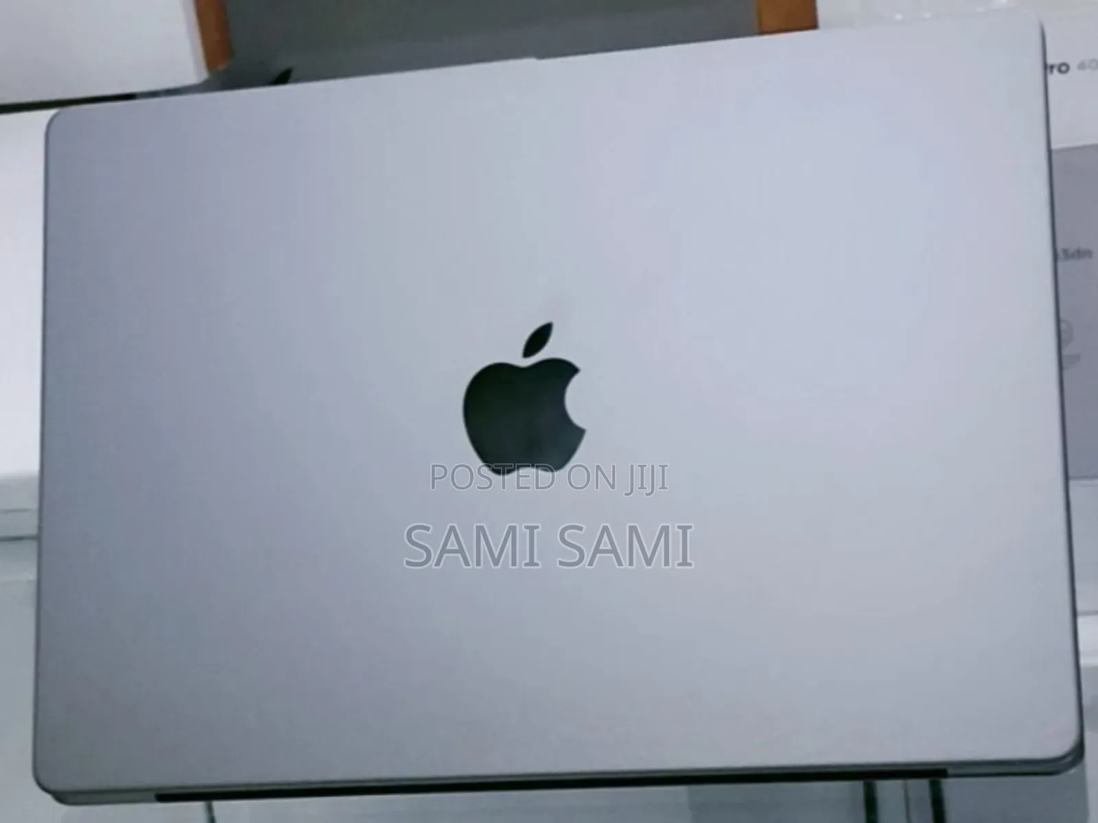 New Laptop Apple MacBook Pro M1 16GB Apple M1 Pro SSD 1T