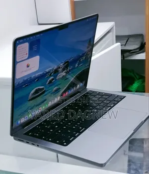 New Laptop Apple MacBook Pro M1 16GB Apple M1 Pro SSD 1T